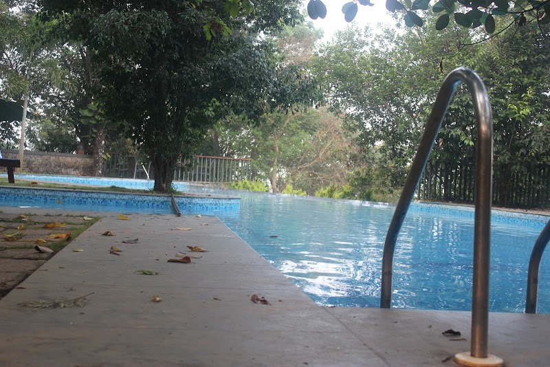 Mini Ooty Hill Garden Resort