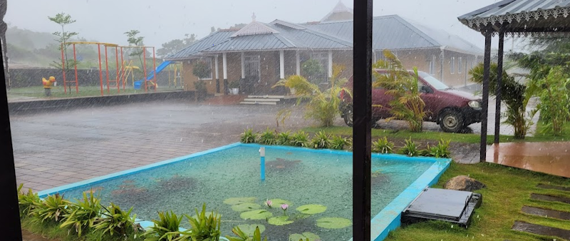 Misty Green Hills Parks & Resorts