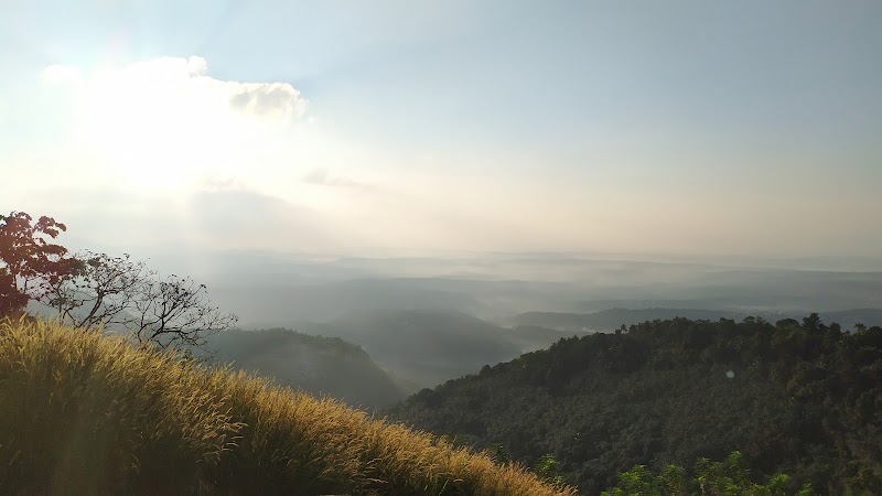 Thiruvona Mala Trekking Point