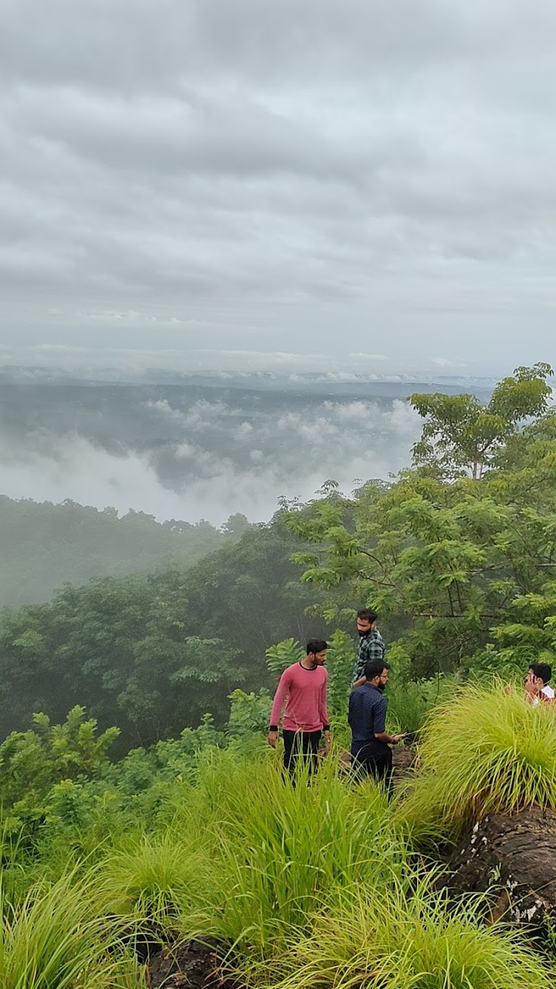 Thiruvona Mala Trekking Point
